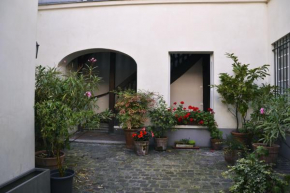 IntoParis Charming apartment in Le Marais